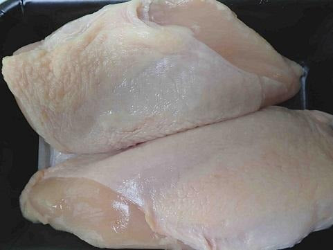Chicken Breast No Skin and Bone（鸡胸 *不要骨头和皮*) 400 grams - SGWetMarket